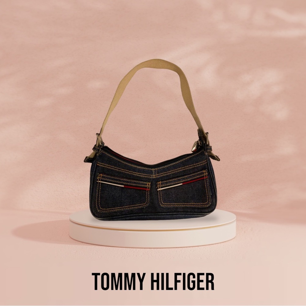 Tommy Hilfiger Shoulder Bag